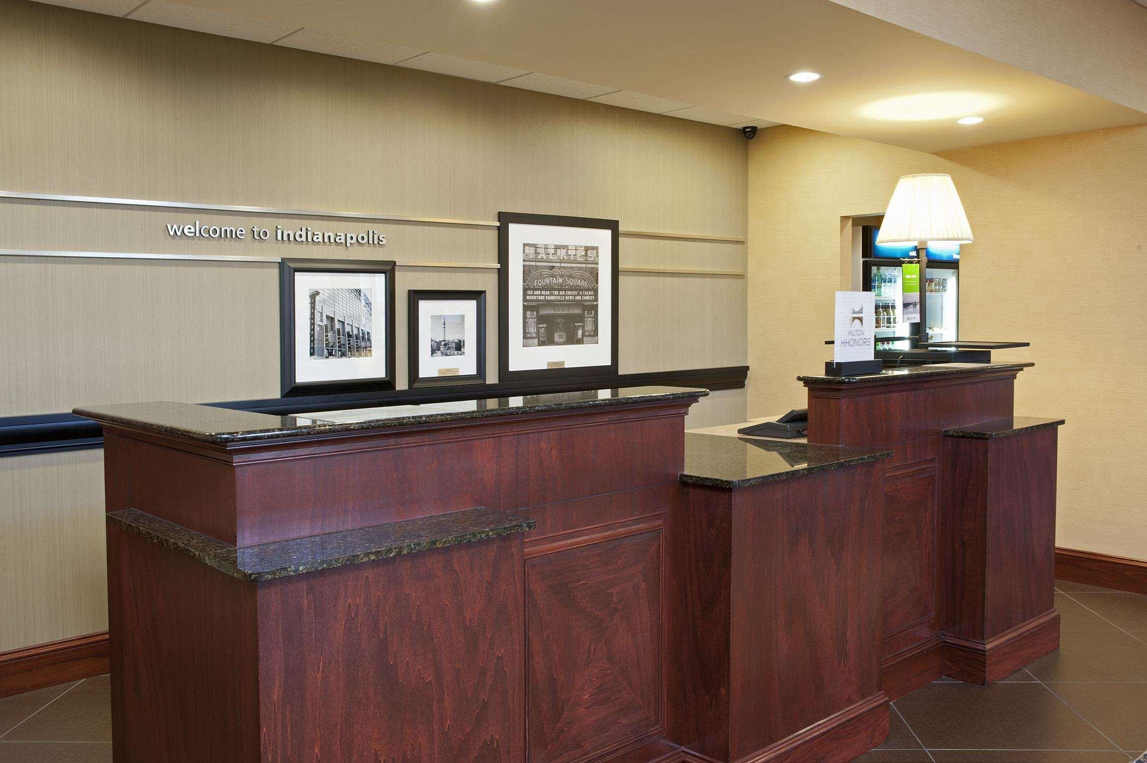 Hampton Inn & Suites Indianapolis-Airport Interiør bilde